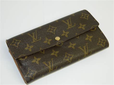 lv 財布